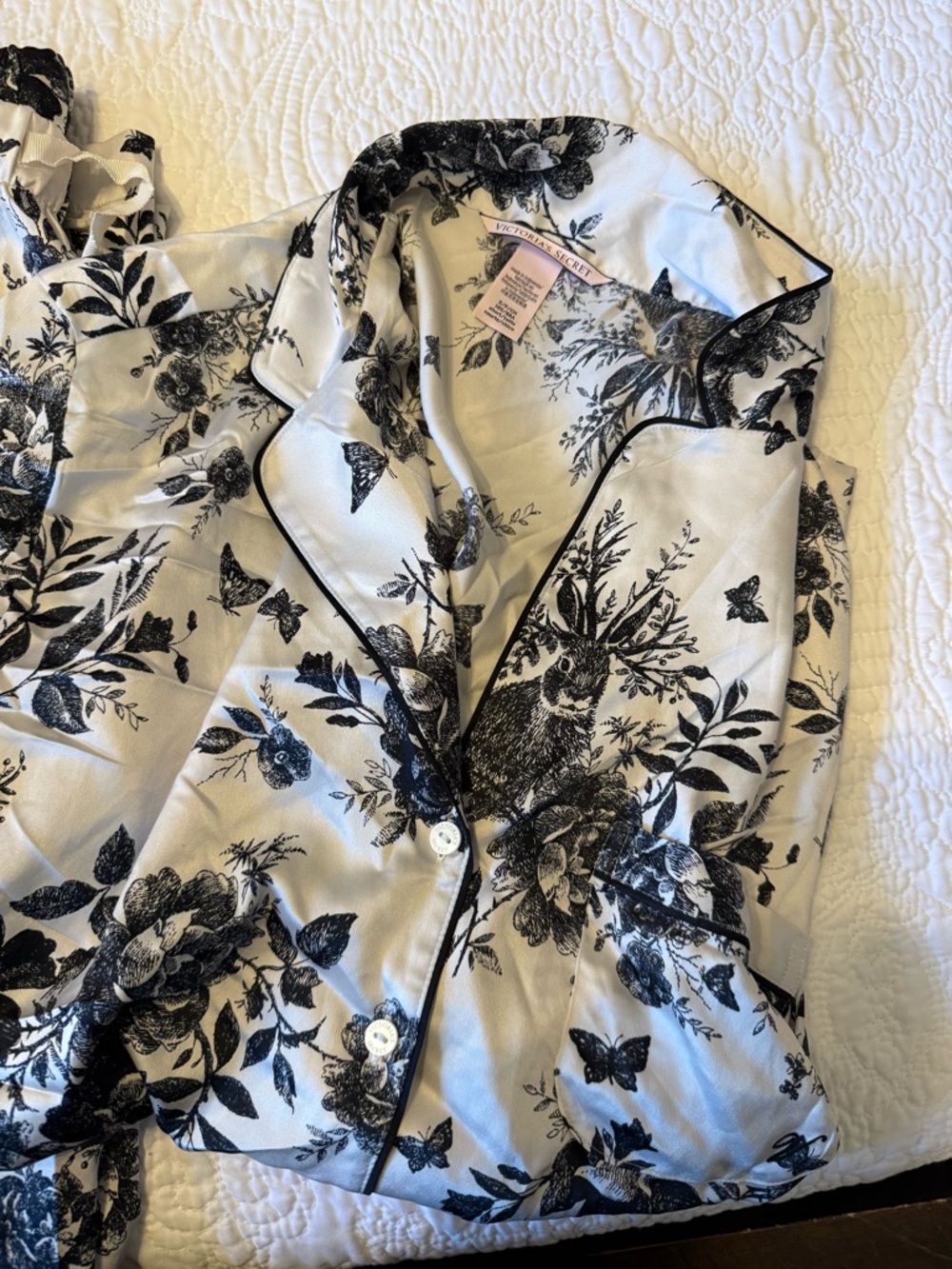 Victoria's Secret Black & White Floral wild life Satin Pajama Top with Piping